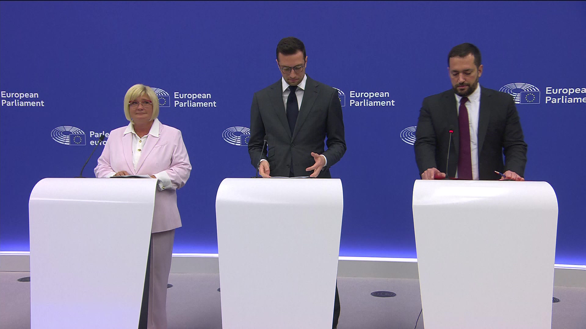 Press briefing by Jordan BARDELLA (PfE, FR), PfE Group and Kinga GÁL (PfE, HU), Vice-President of PfE Group